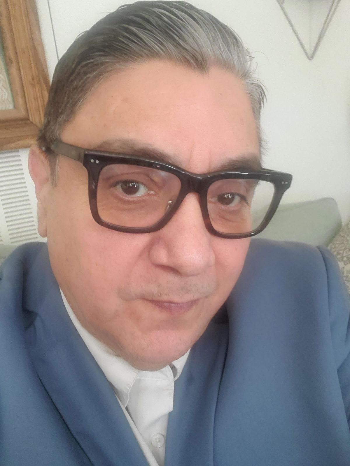 Mario Cabello, REALTOR®